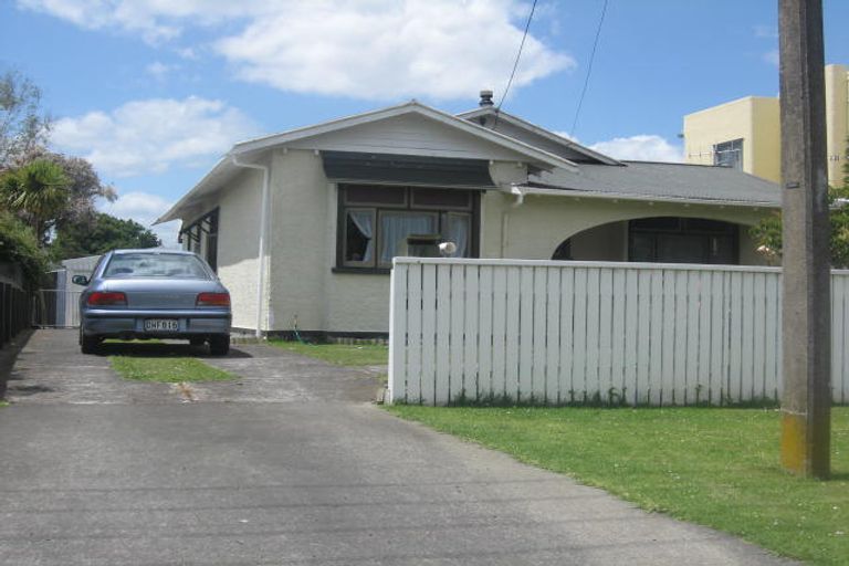 Photo of property in 18 Field Street, Aramoho, Whanganui, 4500