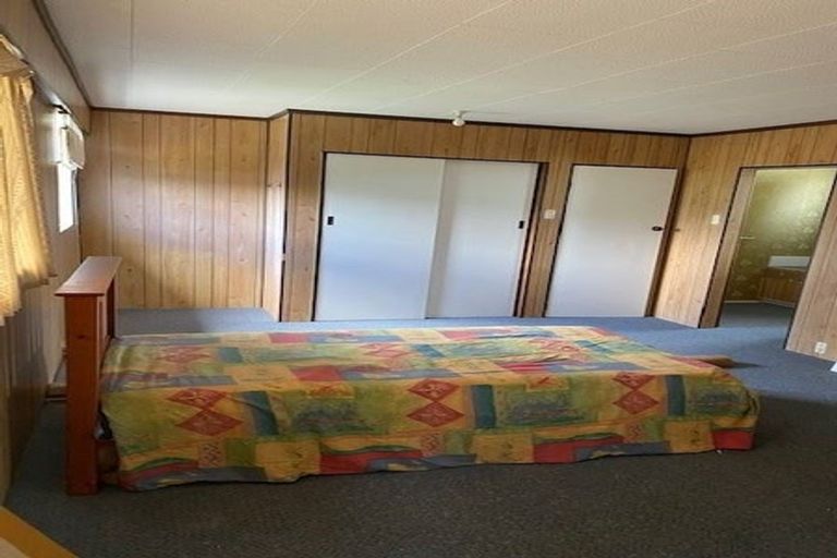 Photo of property in 1/22 Captain Scott Road, Glen Eden, Auckland, 0602