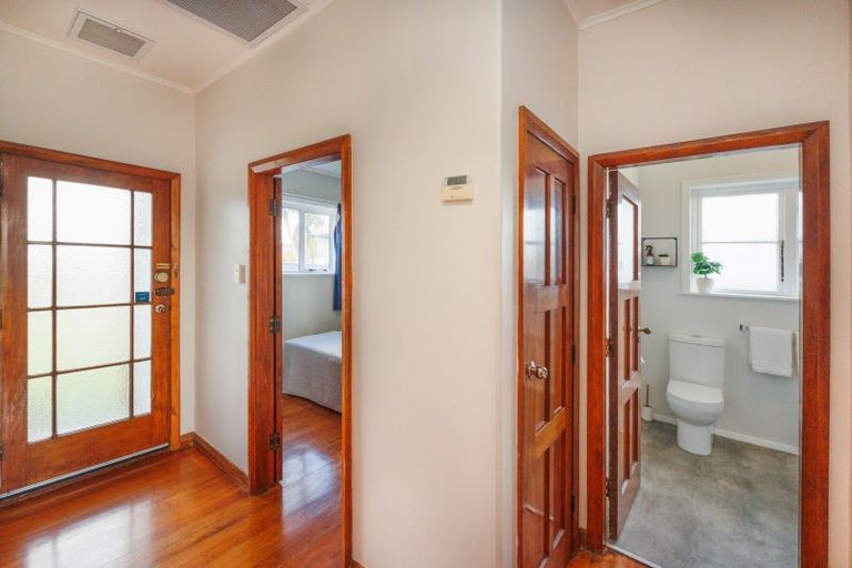 Photo of property in 45 Frederick Street, Terrace End, Palmerston North, 4410