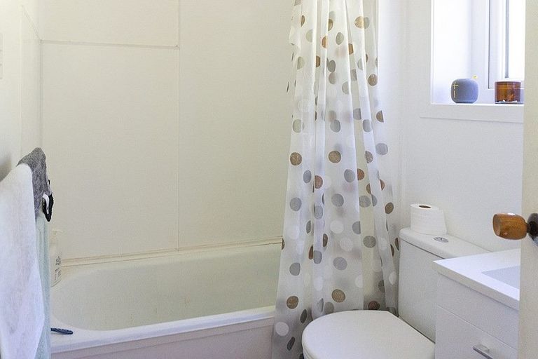 Photo of property in 112 Somerville Street, Andersons Bay, Dunedin, 9013