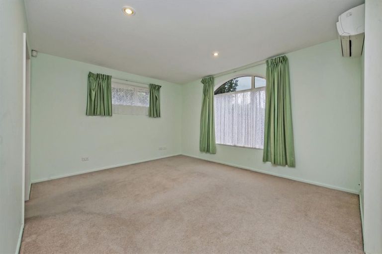 Photo of property in 1 Jasmine Place, Wigram, Christchurch, 8042