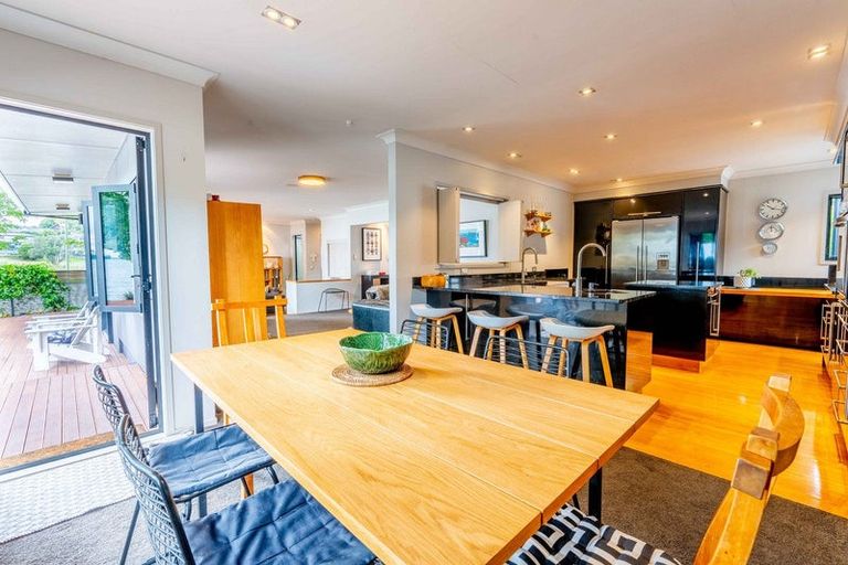 Photo of property in 6 Harbourside Way, Welcome Bay, Tauranga, 3112