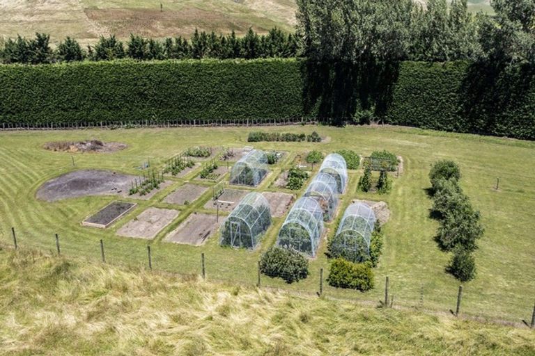 Photo of property in 24 Sydney Terrace, Takapau, 4203