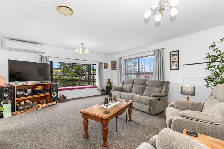 Photo of property in 35 Old Onerahi Road, Onerahi, Whangarei, 0110