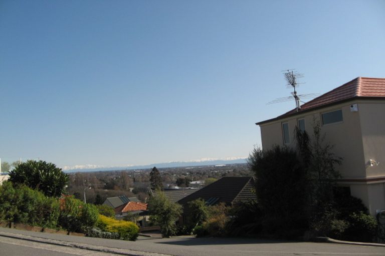 Photo of property in 31 Overdale Drive, Cashmere, Christchurch, 8022