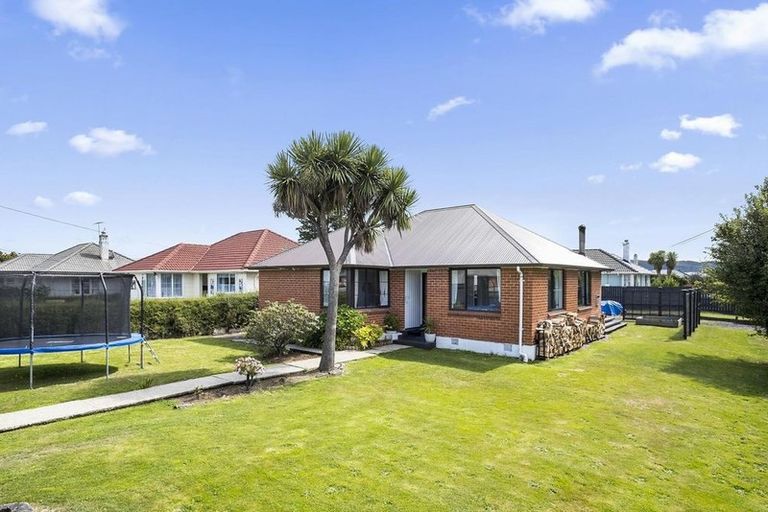Photo of property in 6 Doon Street, Mosgiel, 9024