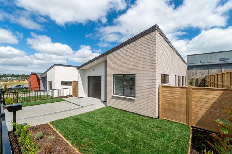 Photo of property in 3 Kakahi Road, Beachlands, 2018