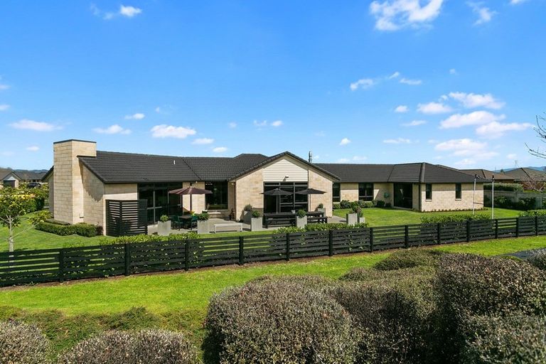 Photo of property in 2 Pengover Avenue, Leamington, Cambridge, 3432