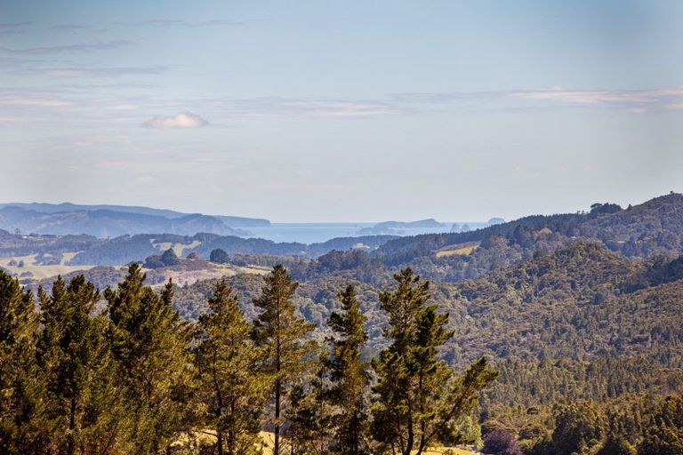 Photo of property in 50f Paul Road, Whenuakite, Whitianga, 3591