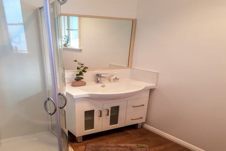 Photo of property in 39 Auburn Avenue, Upper Riccarton, Christchurch, 8041