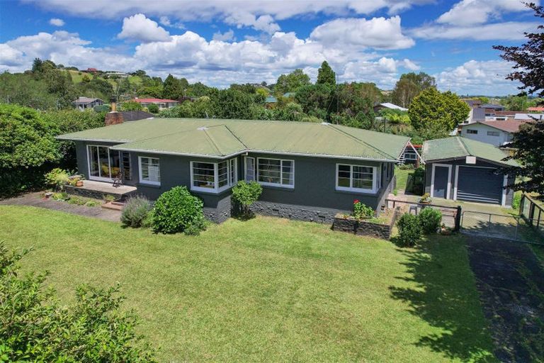 Photo of property in 70 Thames Road, Paeroa, 3600