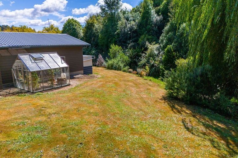 Photo of property in 5 Totara View Road, Wakefield, 7095