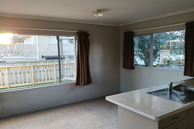 Photo of property in 1230 Papamoa Beach Road, Papamoa Beach, Papamoa, 3118