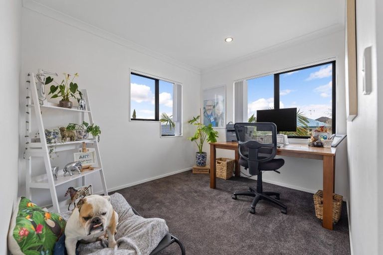 Photo of property in 12 Holmwood Park Drive, Morrinsville, 3300