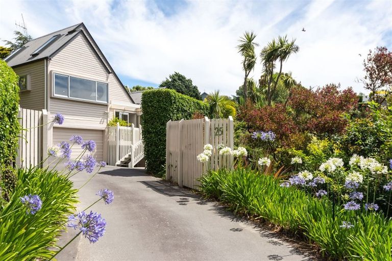 Photo of property in 25 Valley Road, Cashmere, Christchurch, 8022