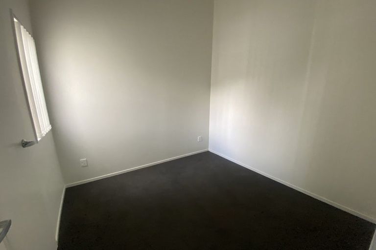 Photo of property in 8 Pasla Close, Papakura, 2110