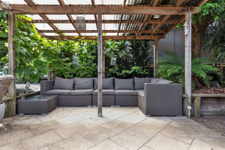 Photo of property in 5 The Green, Whakatane, 3120