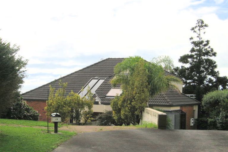 Photo of property in 2/15 Pounamu Place, Shelly Park, Auckland, 2014
