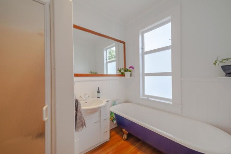 Photo of property in 74 Shrimpton Road, Haumoana, 4102