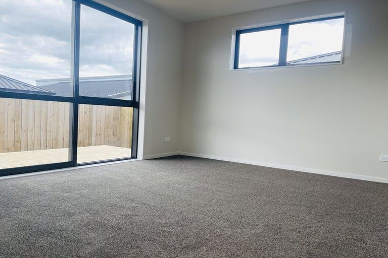 Photo of property in 17 Cronshaw Road, Karaka, Papakura, 2113