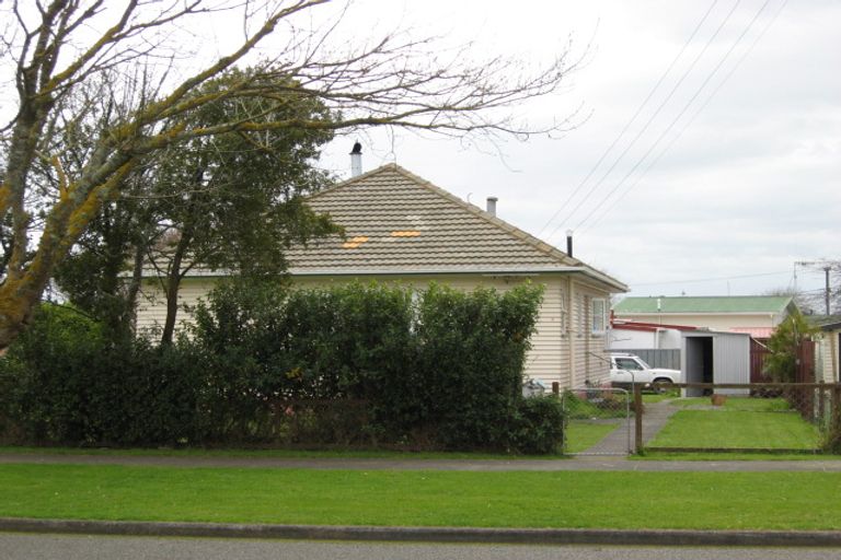 Photo of property in 3 Hereford Street, Levin, 5510