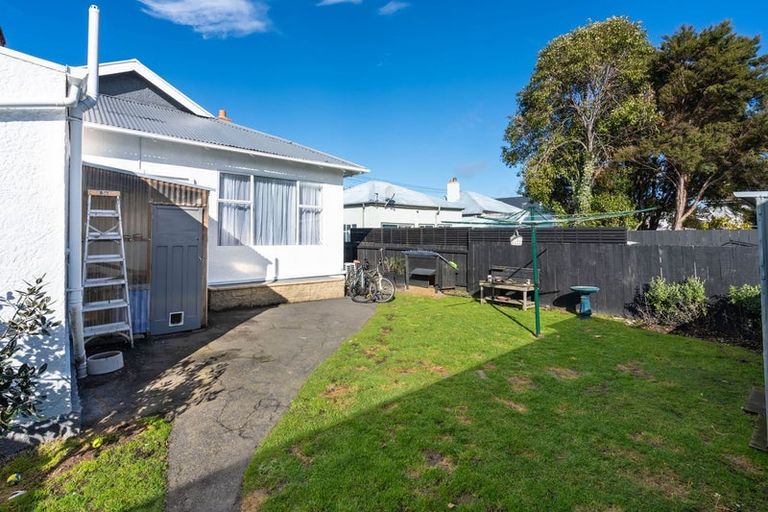 Photo of property in 52 Melbourne Street, South Dunedin, Dunedin, 9012