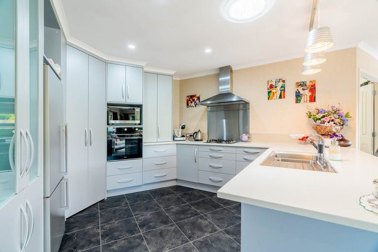 Photo of property in 21 Parker Road, Huntly, 3771