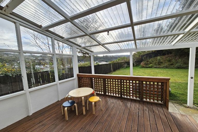 Photo of property in 11 Morrison Grove, Stokes Valley, Lower Hutt, 5019