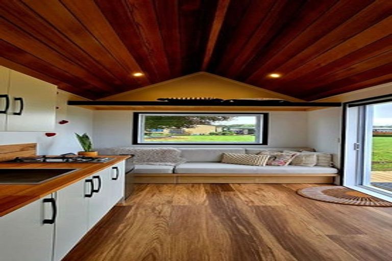 Photo of property in 23 Jenny Lane, Waiuku, 2123