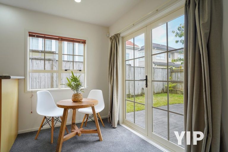 Photo of property in 17 Sim Street, Johnsonville, Wellington, 6037
