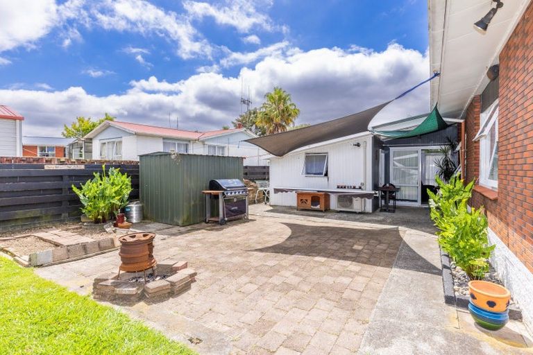 Photo of property in 3 Caernarvon Street, Dinsdale, Hamilton, 3204