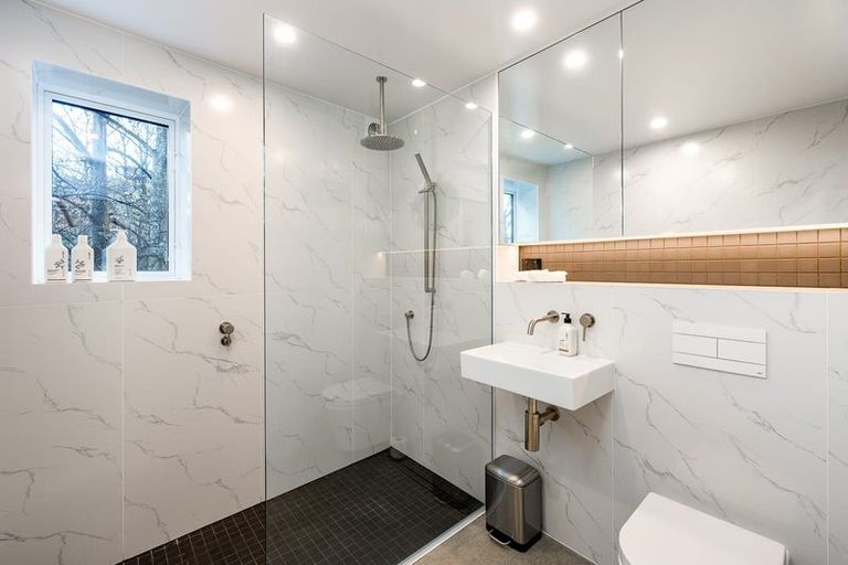 Photo of property in St Andrews Park, 9b Saint Mathews Place, Queenstown, 9300