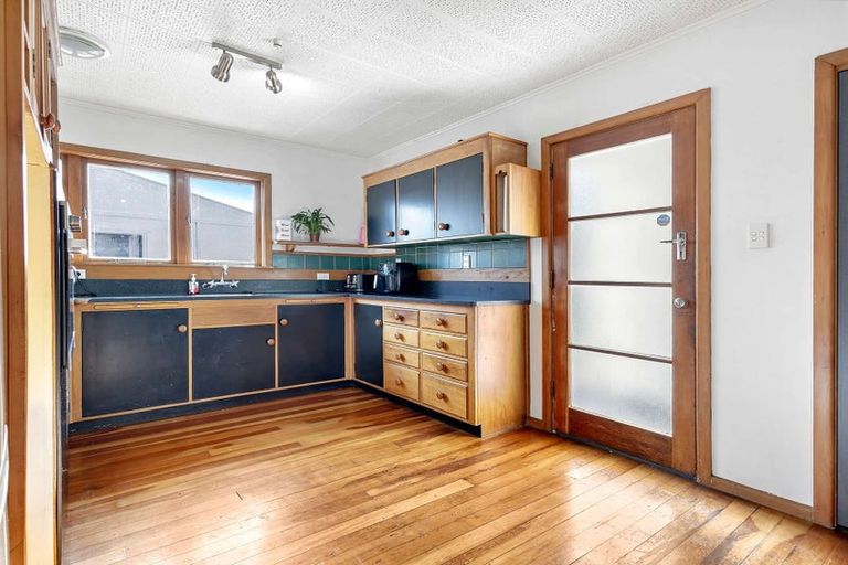 Photo of property in 902 Nelson Street North, Mahora, Hastings, 4120