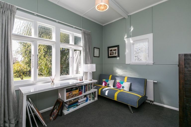 Photo of property in 150 Vigor Brown Street, Napier South, Napier, 4110