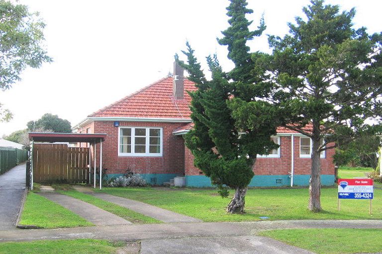 Photo of property in 53 Ihle Street, Terrace End, Palmerston North, 4410