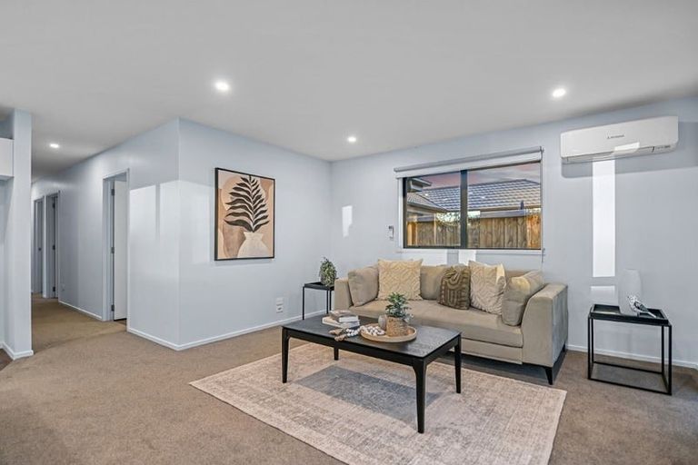 Photo of property in 2 Jasmine Street, Woodend, 7610