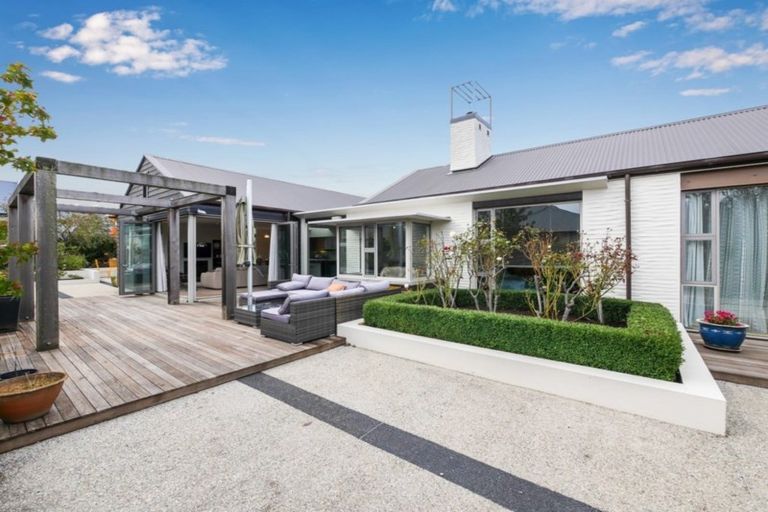 Photo of property in 3 Sunninghurst Drive, Fairfield, Dunedin, 9018