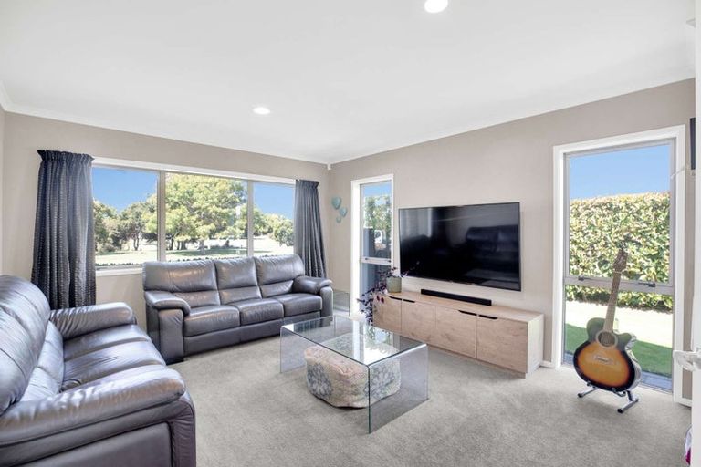 Photo of property in 2 Kapiti Street, Parklands, Christchurch, 8083