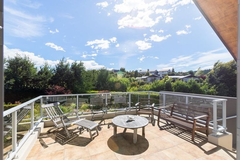 Photo of property in 5 Ridgecrest, Wanaka, 9305