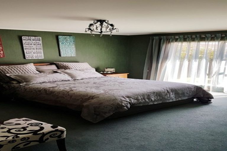 Photo of property in 2/14 Omega Place, Casebrook, Christchurch, 8051