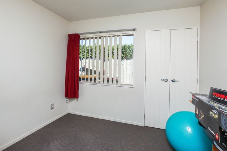 Photo of property in 27 Chesham Street, Rototuna North, Hamilton, 3210