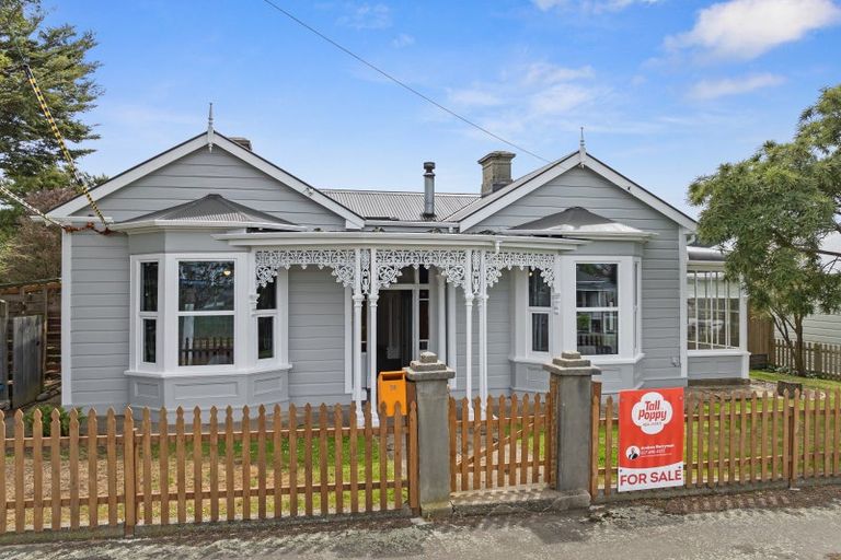 Photo of property in 28 Harrington Street, Port Chalmers, 9023