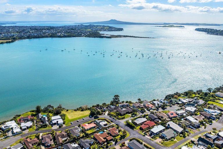 Photo of property in 21 William Bryan Drive, Half Moon Bay, Auckland, 2012