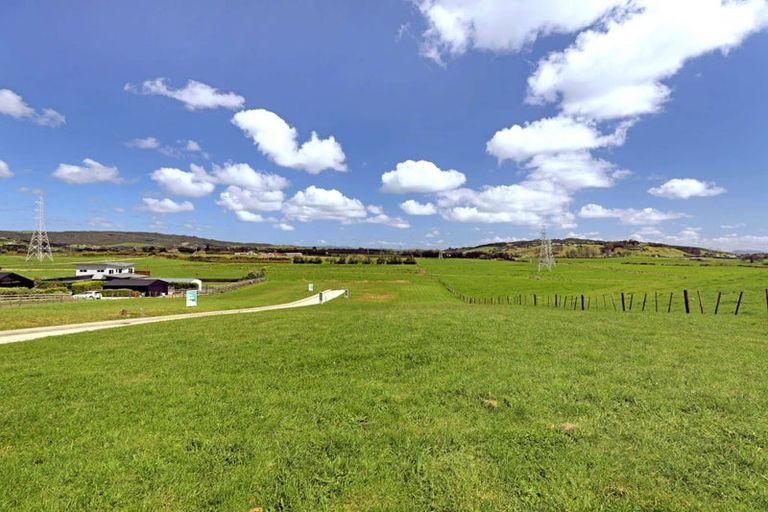 Photo of property in 6 Anbrue Lane, Ruakaka, 0116