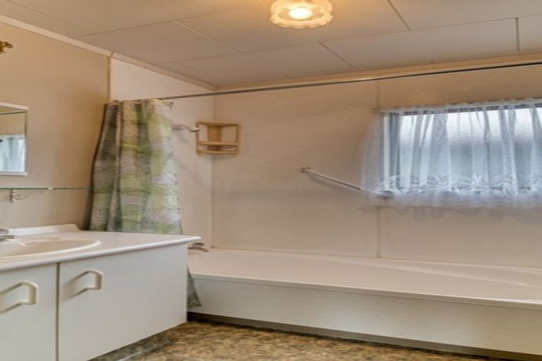 Photo of property in 3/90 Nuffield Avenue, Marewa, Napier, 4110