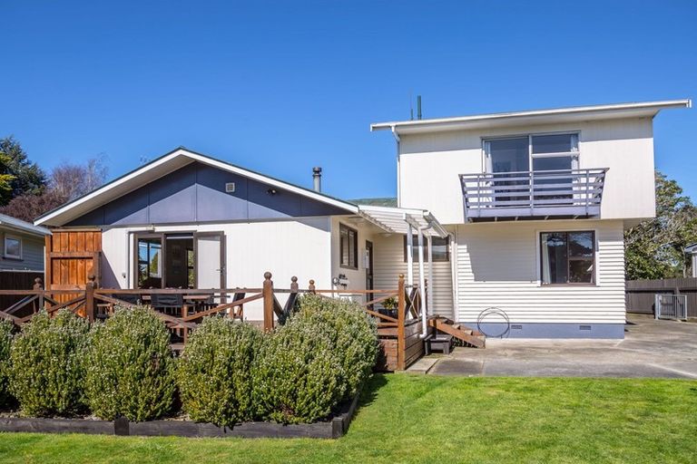 Photo of property in 1 Alexandra Street, Pahiatua, 4910