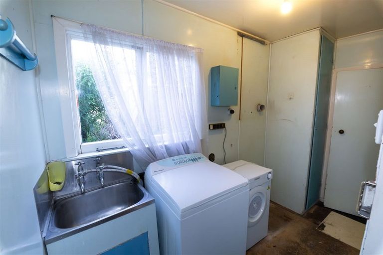 Photo of property in 23 Port Hills Road, Heathcote Valley, Christchurch, 8022