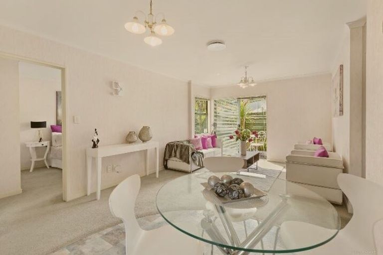 Photo of property in 693 East Coast Road, Browns Bay, Auckland, 0630