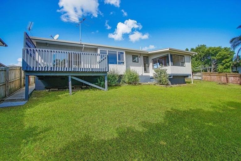 Photo of property in 26 Stanniland Street, Sunnyhills, Auckland, 2010