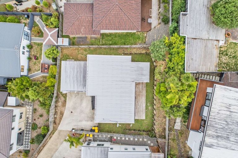 Photo of property in 11 Cityview Place, Massey, Auckland, 0614